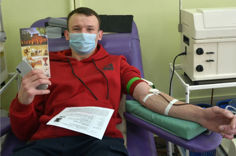 День защитника Отечества отметили на Калининградской станции переливания крови